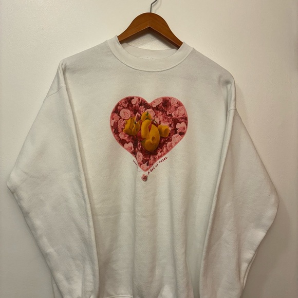 Vintage Winnie the Pooh crewneck - Picture 6 of 6